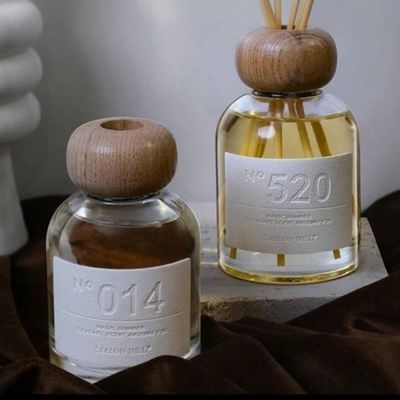 Op maat gemaakt lederen etiketten Parfum Privé Kaars Etiket Tag voor flessen