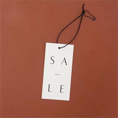 Goede prijs Geschenken String Custom Kleding Labels Zwart Papier Prijs Tags Hang Tags Voor Kleding online