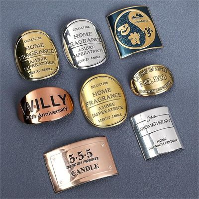 Goede prijs Wijnfles Goud Rode wijn Etiquette Parfumfles Metalen sticker met uw ODM-ontwerp Geprinte kleur Pantone kleur Waterdicht online