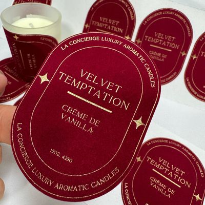 Goede prijs Eco-vriendelijk gepersonaliseerd afdrukken logo fluweel geborduurde gouden kaars label sticker voor kaars pot online